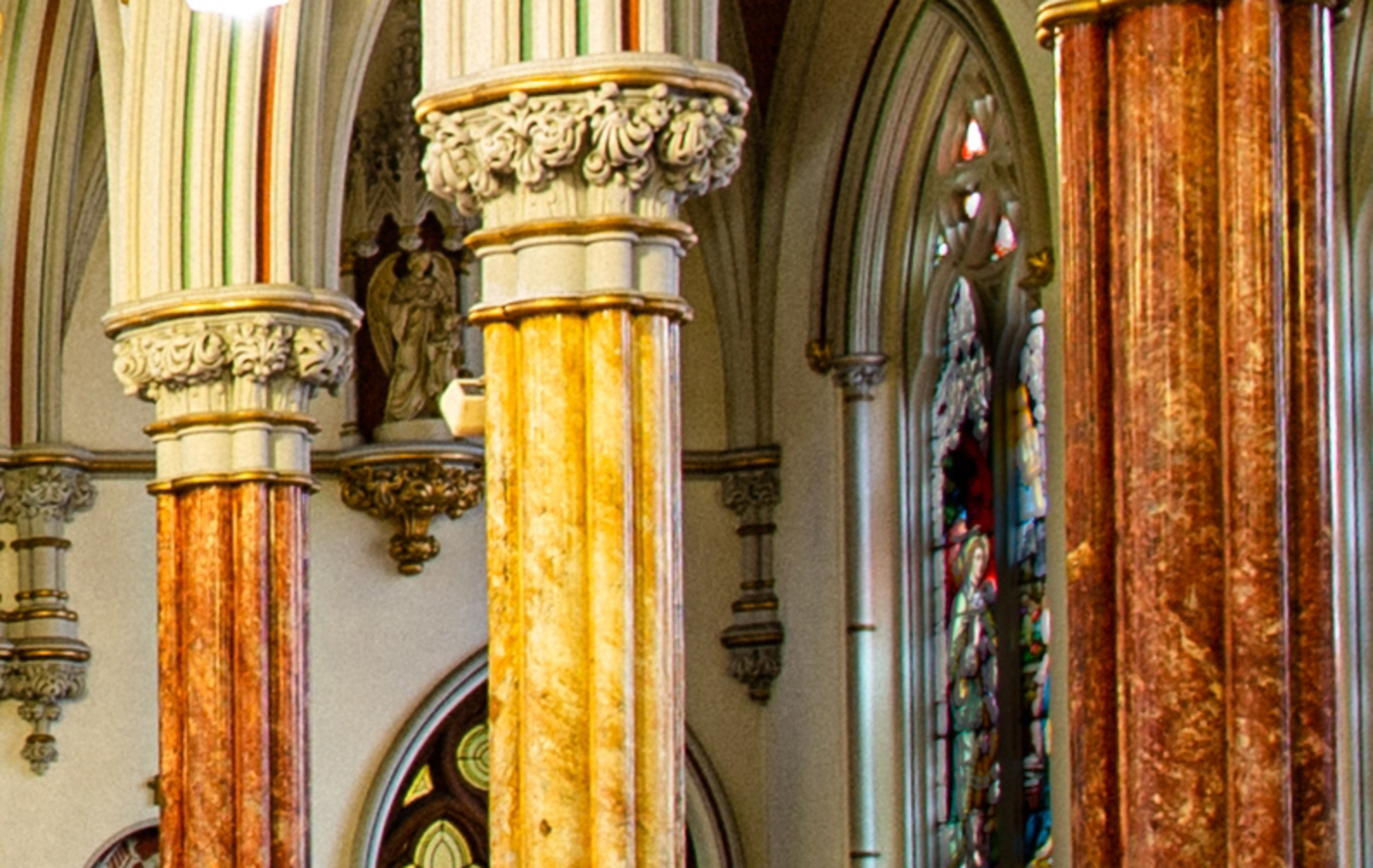 The scagiola columns at St. Francis Xavier are superb examples of this demanding architectural-artistic technique. Their coloring matches the pillars and columns of the altar.